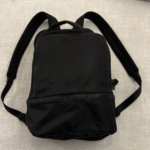 Lululemon City Adventurer Backpack Black w Black zippers